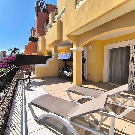 דירה Emilia - Cristianos, Heated Pool, Spacious Terrace, Fibre Net, Tv Channels *