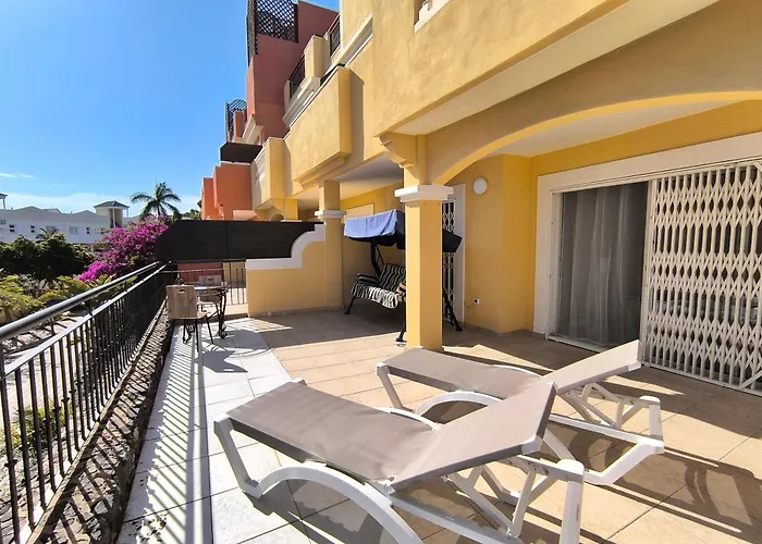 Apartment Emilia - Cristianos, Heated Pool, Spacious Terrace, Fibre Net, Tv Channels *