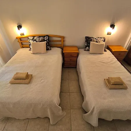 Apartamento Emilia - Cristianos, Heated Pool, Spacious Terrace, Fibre Net, Tv Channels Los Cristianos (Tenerife)